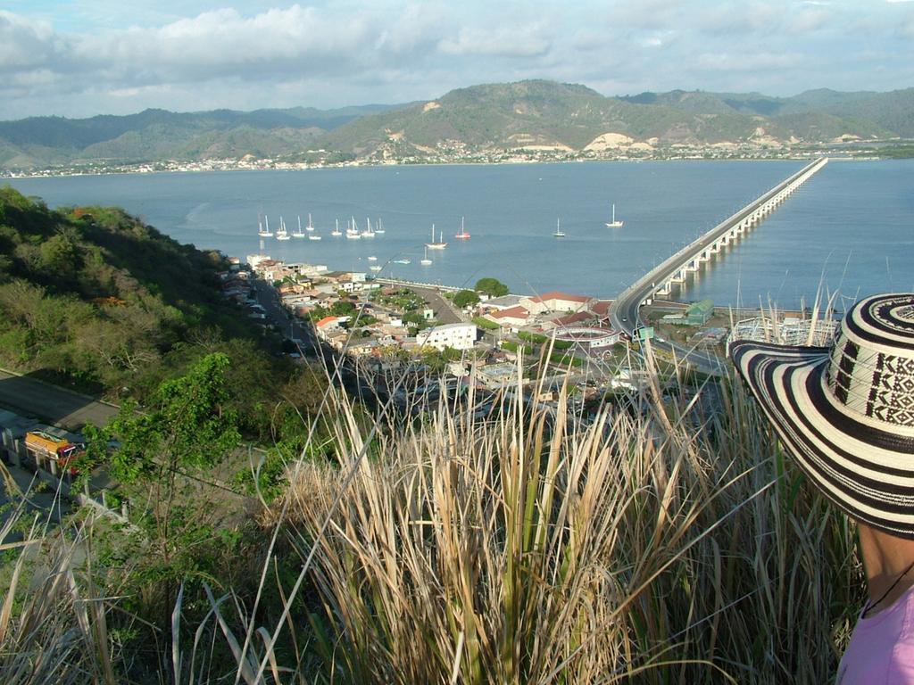巴伊亚住宿加早餐旅馆 卡拉克斯港 外观 照片